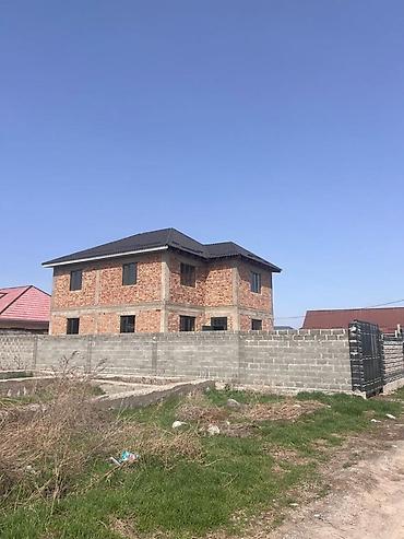 Продажа коттеджей и домов: Продается двухэтажный кирпичный дом с полноценным огражденным — 13