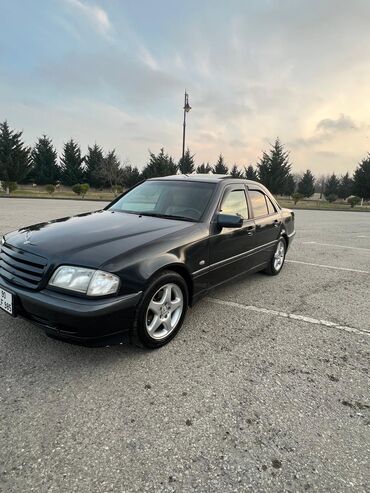 qezali masinlarin satisi 2022: Mercedes-Benz C 200: 2 l | 1999 il Sedan