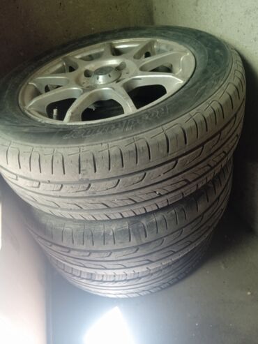 Шины: Продаю колеса шины б/у 185/65 R14 в отличном состоянии летние