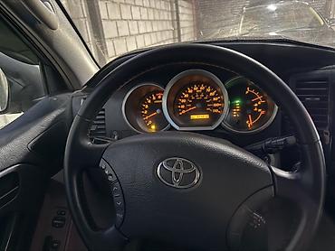 Унаа: Toyota 4Runner: 2005 г., 0.4 - engine capacity л, Автомат, Бензин, Жол тандабас — 4