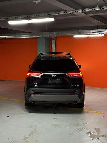 Toyota: Toyota RAV4: 2020 г., Гибрид, Кроссовер — 3