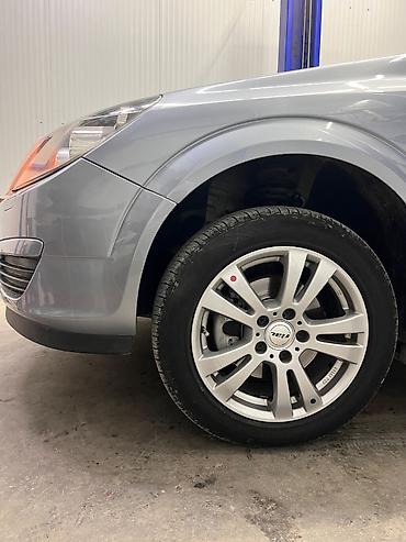 Диски: Б/у Диск Mercedes-Benz R 16, 5 Болтов — 1