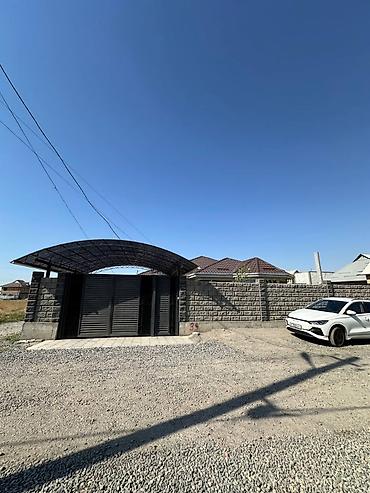 Продажа коттеджей и домов: 5 комнат, 200 м², 4 соток, Бишкек, Ак-Ордо 2 ж/м Собственник — 19