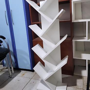 Rəflər: Kitab refi . Yenidir . ✅️ parlaq Ağ reng . keyfiiyetli materyaldan -da lalafo.az — 2 Rəflər: Kitab refi . Yenidir . ✅️ parlaq Ağ reng . keyfiiyetli materyaldan — 2