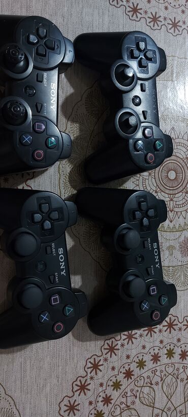 ucuz playstation 4 oyunları: PlayStation 3 dualshock 2 si teze alinib yaxsi veziyetdedi