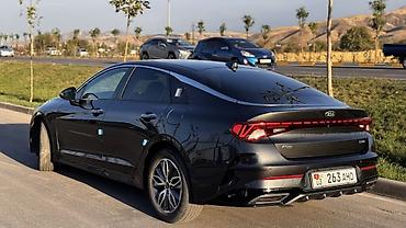 kaiyi e5: Kia K5: 2021 г., Автомат, Гибрид, Седан — 6