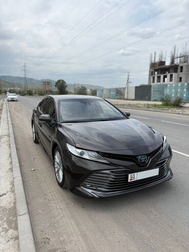 тайота автомобиль: Toyota Camry: 2020 г., 2.5 л, Гибрид