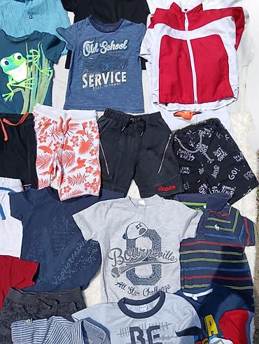 patike do 5000 dinara: Veliki paket dečije garderobe za dečaka (otprilike 4–5 god preko 40 — 4