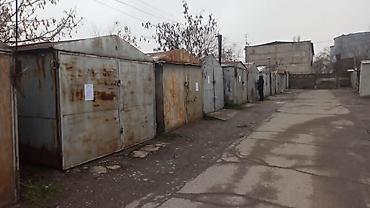 с хранения: Металлический гараж на ул. Малдыбаева. - Материал — 1