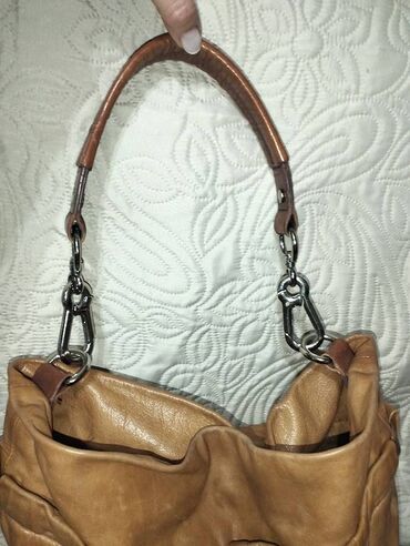 Torbe: Vrhunska kožna torba Uterque Prelepa torba španskog brenda Uterqü e — 8