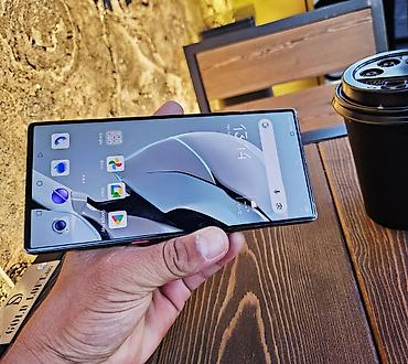 note 3: ZTE Axon 9 Pro, Б/у, 256 ГБ, цвет - Черный, 1 SIM, 2 SIM — 5