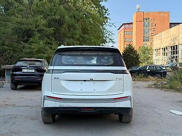 byd yan plus: Электромобиль GAC Aion Y (белый) Кузов и дизайн: - Компактный — 7