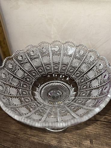zangan glass: Məhsul: Kəsim naxışlı şüşə/qəlib kristal ayaqlı meyvəqabı (Glassluk) — 3