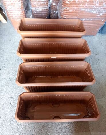 Bitkilər üçün dibçəklər: Dibcek kvadrat duzbucaqli bitkilər üçün dibçəklər Dibcekler — 4