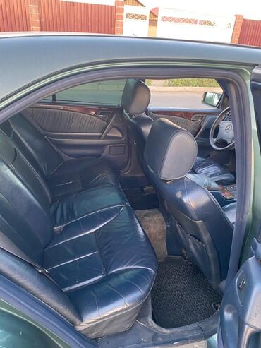 мерс сэшка: Mercedes-Benz E-Class: 1995 г., 3.2 л, Автомат, Бензин, Седан