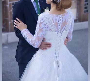 свадебный венок в Кыргызстан | НОВОГОДНИЕ ВЕНКИ, КОМПОЗИЦИИ: Продаётся свадебное платье со шлейфом цвет Айвори болеро брали