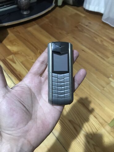nokia 20: Nokia 1, 2 GB, rəng - Boz, Düyməli