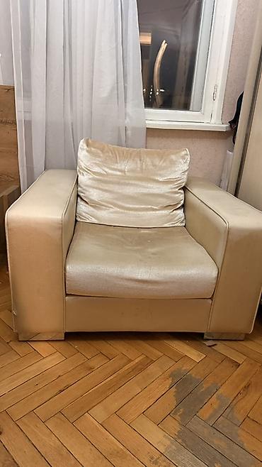 Комплекты диванов и кресел: Bej rəngli yumşaq mebel dəsti - Tərkibi: 3 nəfərlik divan + 2 geniş — 2
