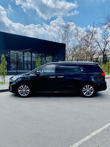 Kia: Kia Carnival: 2018 г., 2.2 л, Автомат, Дизель, Минивэн