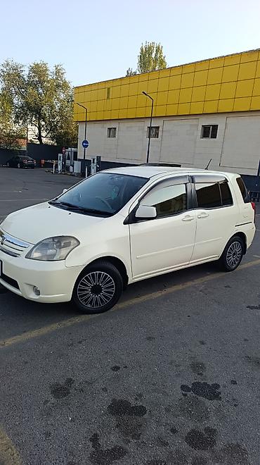 Toyota: Toyota Raum: 2003 г., 1.5 л, Автомат, Бензин, Минивэн — 4
