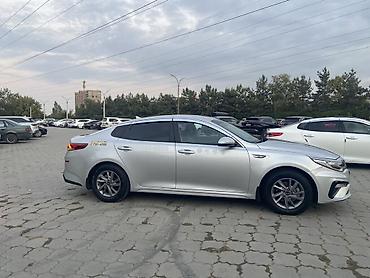 газ на афто: Kia K5: 2020 г., 2 л, Автомат, Газ, Седан — 10