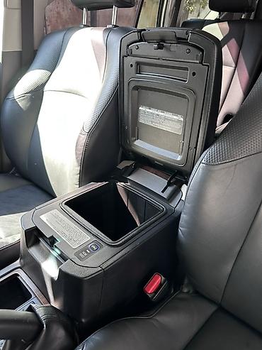 тойоьа: Toyota Land Cruiser Prado: 2010 г., 4 л, Автомат, Бензин, Внедорожник — 10