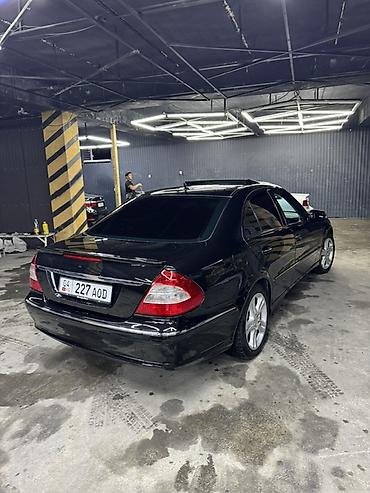 Mercedes-Benz: Mercedes-Benz E-Class: 2006 г., 3.5 л, Автомат, Бензин, Седан — 6
