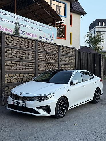 Kia K5: 2018 г., 1.6 л, Автомат, Бензин, Седан