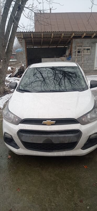 Chevrolet: Chevrolet Spark: 2017 г., 0.1 л, Вариатор, Бензин, Хэтчбэк