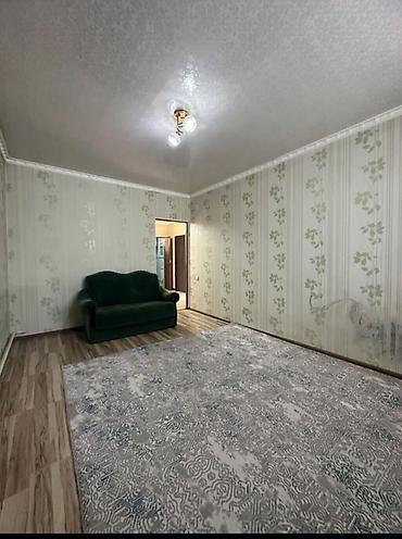 Продажа коттеджей и домов: 📢 **Продаётся дом (2-этажный)** 📍 Бишкек, ул. Молодая Гвардия – — 5