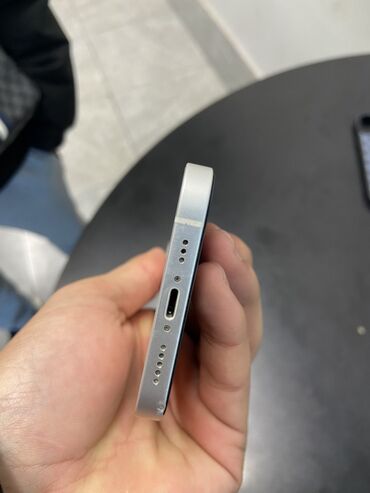 Apple iPhone: IPhone 12, Б/у, 128 ГБ, Белый, Защитное стекло, Чехол, 80 % — 6