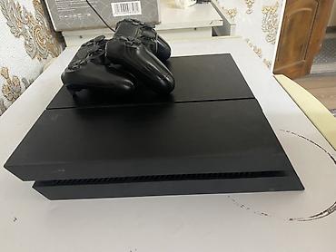 PS4 (Sony PlayStation 4): PlayStation 4 с установленными популярными играми на аккаунте. Что — 9