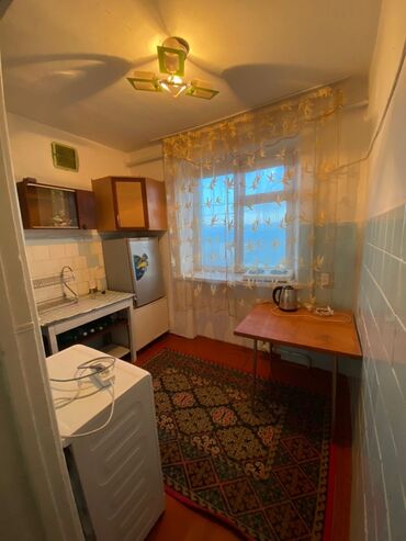 квартира в балыкчы: 1 комната, 3 м², 4 этаж, Косметический ремонт