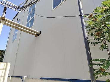 Sənaye tipli metal karkaslı bina – sendviç panelli fasad Məhsulun — 2