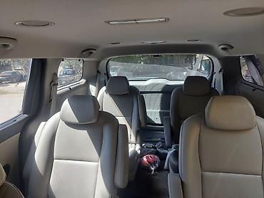 Транспорт: Kia Carnival: 2018 г., 2.2 л, Автомат, Дизель, Минивэн — 6