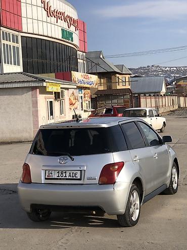 Toyota ist: 2003 г., 1.5 л, Автомат, Бензин, Хетчбек — 4