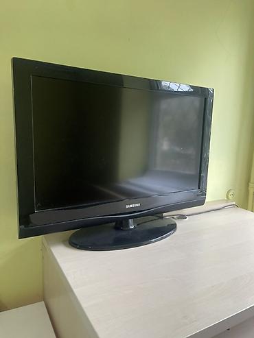 Телевизоры: Телевизор Samsung с подставкой - Диагональ экрана ориентировочно — 2