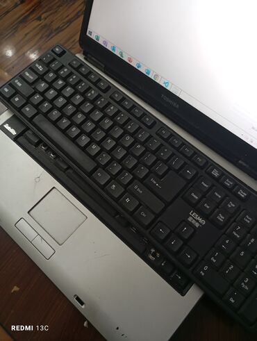 Toshiba: İşlənmiş Toshiba, 13.5 ", Intel Core M, 512 GB, Ödənişli çatdırılma