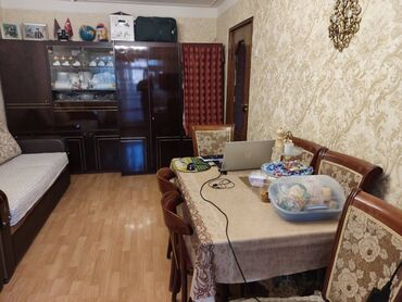 Köhnə tikili: Bakı, 2 otaqlı, Köhnə tikili, m. Xalqlar Dostluğu, 39 kv. m — 2