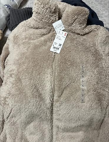 Толстовкалар, худилер: Флисовая куртка Uniqlo - Модель: Fluffy Fleece Full-Zip Jacket - — 1