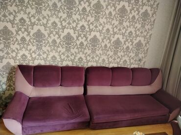 Moskviç: Divan, Divan