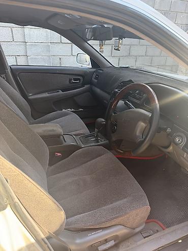 слиндир: Toyota Mark II: 1996 г., 2 л, Автомат, Бензин, Седан — 9