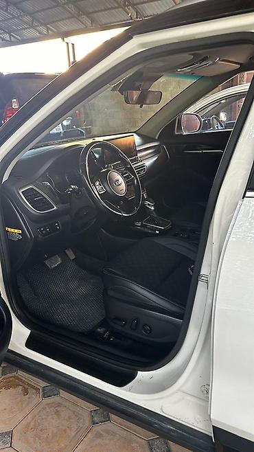 galaxy fit: Kia Seltos: 2019 г., 1.6 л, Автомат, Бензин, Кроссовер — 5