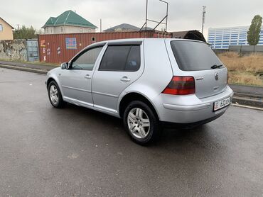 Volkswagen: Volkswagen Golf: 2003 г., 2 л, Автомат, Бензин