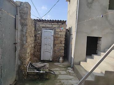 xetai ev: 4 otaqlı, 2 kv. m, Orta təmir — 8
