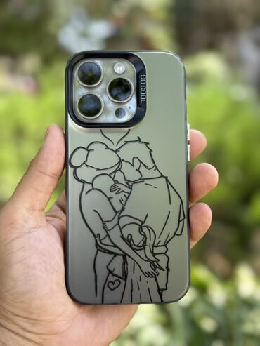 Kabrolar: Müxtəlif iPhone modelləri üçün çiçək naxışlı, şəffaf keys. Bu keys — 19