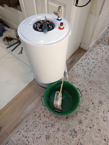 Монтаж и замена сантехники: Монтаж и замена сантехники Больше 6 лет опыта — 2