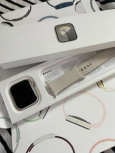 Продаю Срочно Apple Watch 9 series В идеальном состоянии Размер 45 mm
