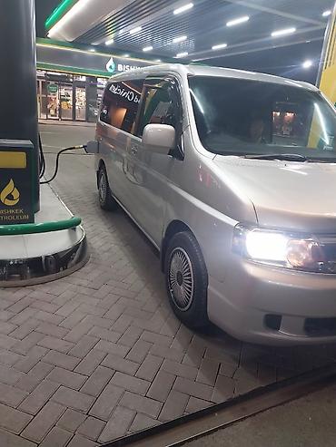 первого поколения: Honda Stepwgn: 2004 г., Бензин, Минивэн — 1