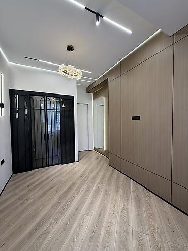 елисей: 3 комнаты, 75 м², 4 этаж — 5